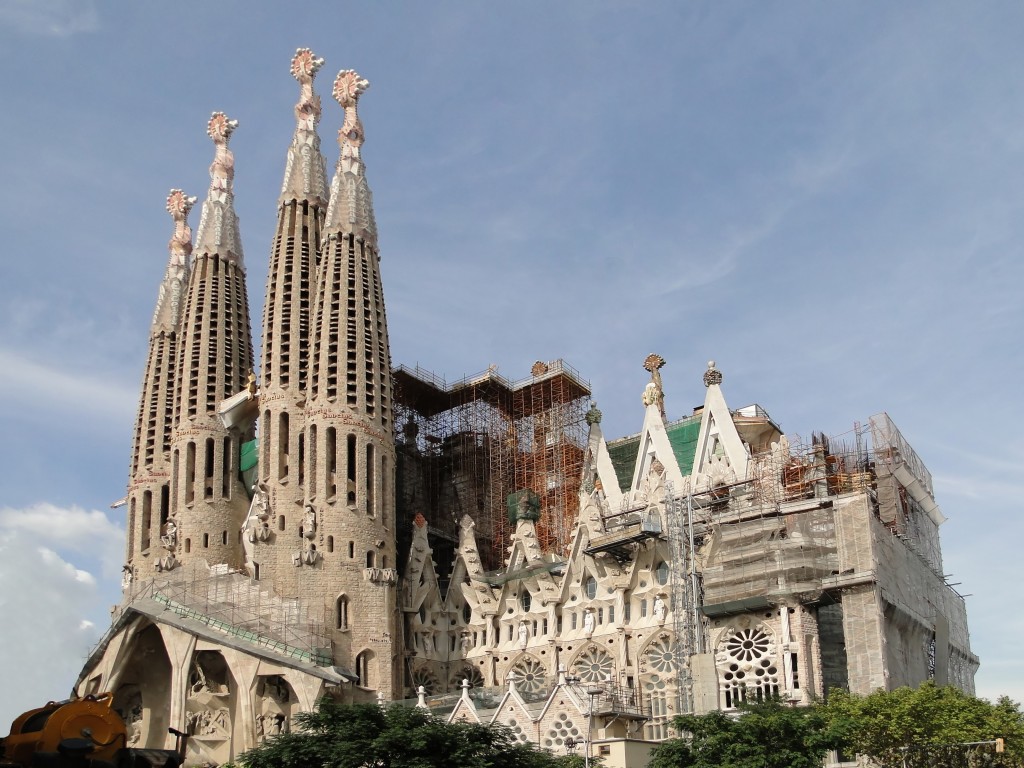 Sagrada Familia still under construction